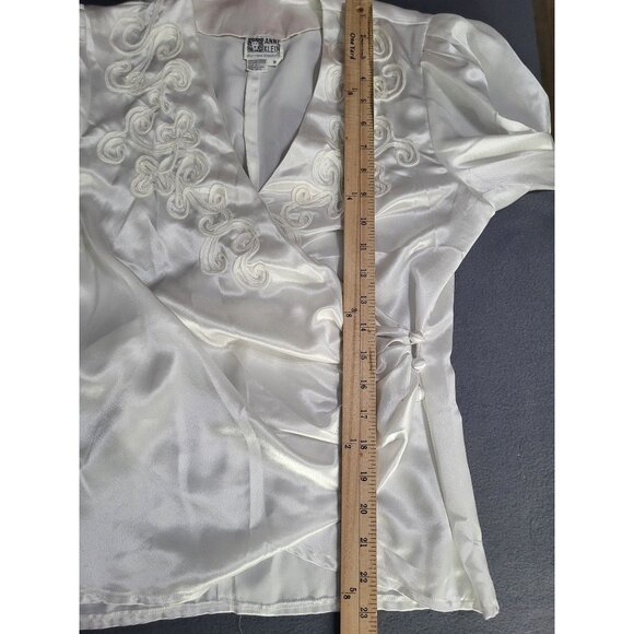 ANNE KLEIN VTG Womens SZ 8 Wrap Satin Applique Blouse Top Feminine White - Picture 10 of 11